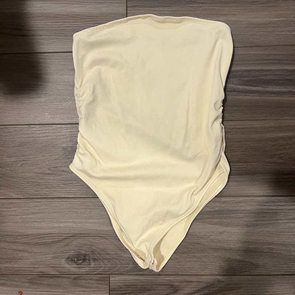 Strapless bodysuit